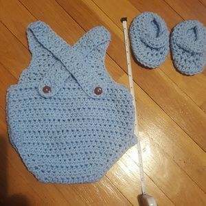 Baby crocheted set